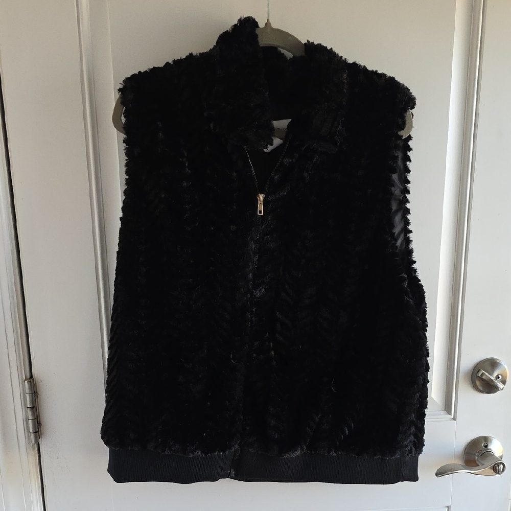 Alfred Dunner Charcoal Faux Fur Vest
